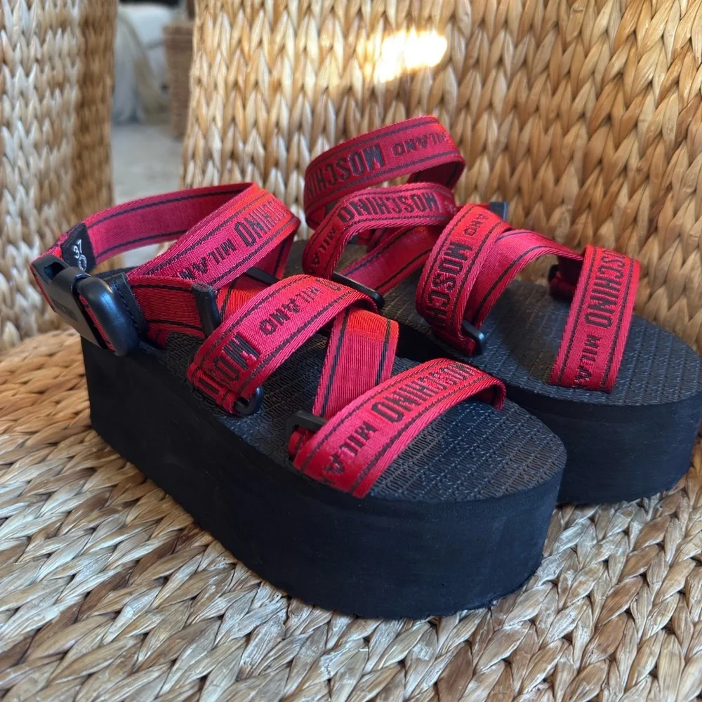 Women’s Moschino Milano Platform Red Black Strap Sandals Size 37 or 6.5